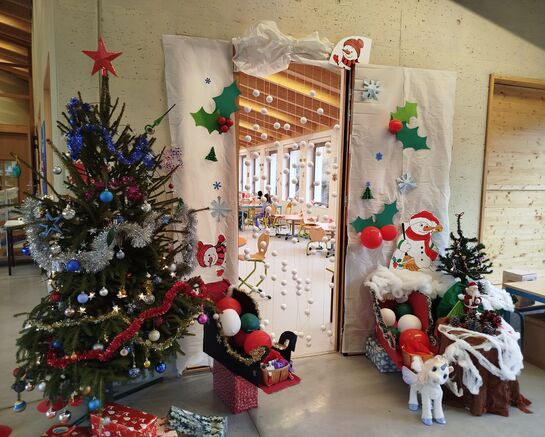L'école d'Avully remporte le concours de décorations de Noël dans les écoles !