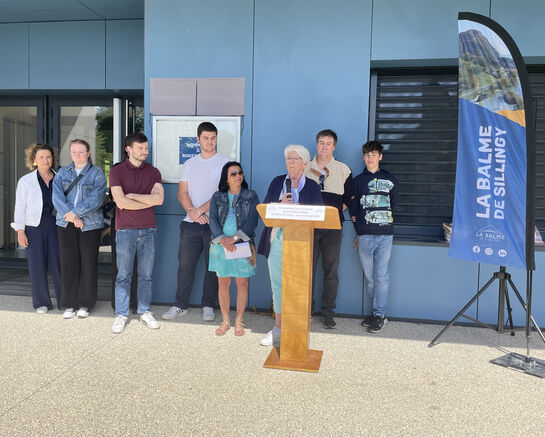 La Halle des Sports devient la salle Roger DUMAS 
