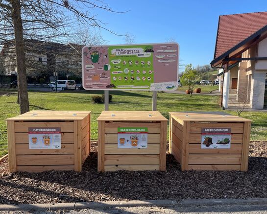 Le 1er composteur des quartier inauguré à La Balme
